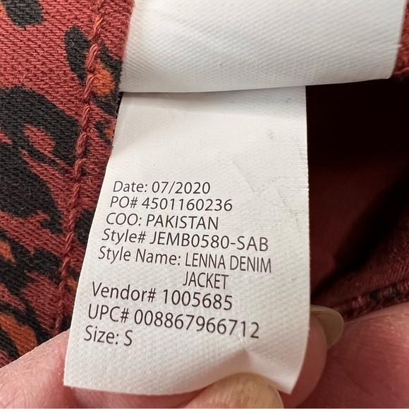 NWT ELLA MOSS Cheetah Sable Swirl Denim Jacket Women's Size S - Picture 12 of 16